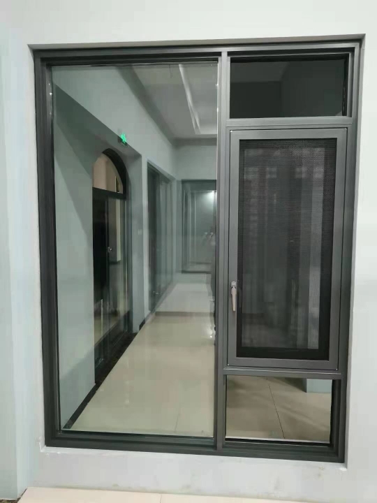 极简108双隐平开窗+金钢网